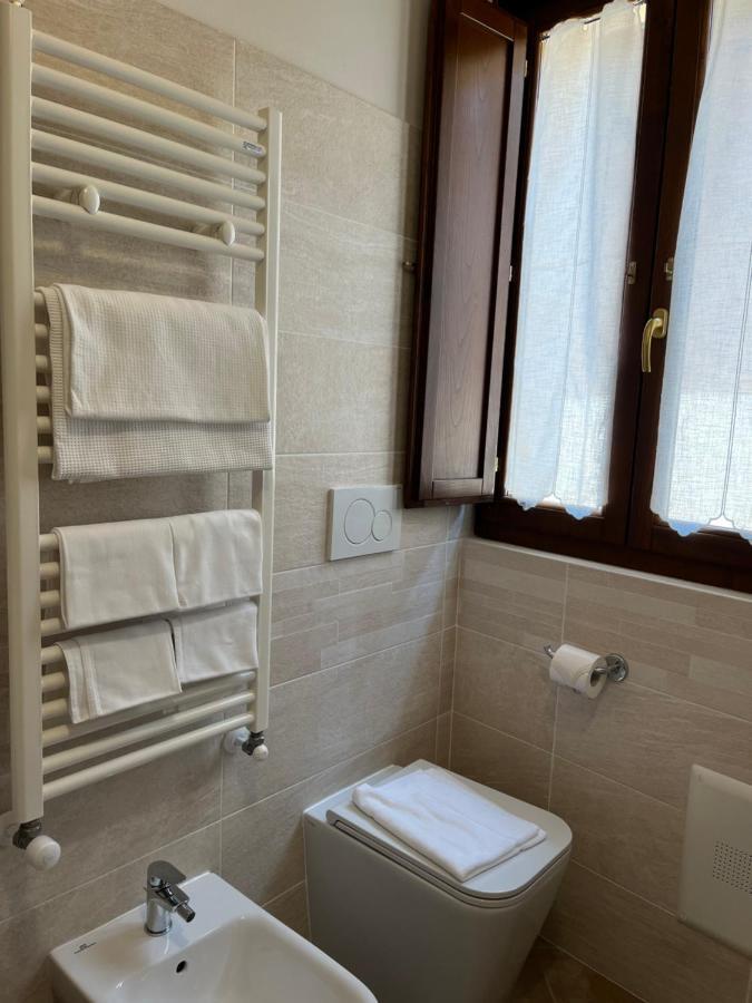 Affittacamere Garibaldi Norcia Esterno foto